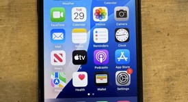 Fair
													Apple iPhone SE 3rd Gen 2022 - T-Mobile, Midnight, 64 GB, A2595, photo 1 of 11