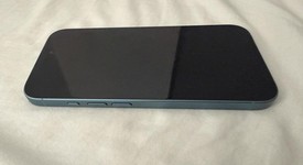 Mint
													Apple iPhone 16 - Unlocked, Teal, 128 GB, A3081, photo 4 of 7