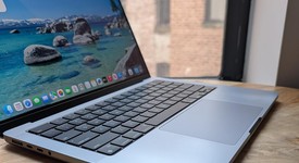 Mint
													MacBook Pro 2021 - 14" - Apple M1 Pro 8-core, Gray, 512 GB, 16 GB, photo 3 of 10