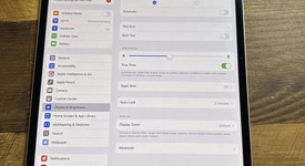 Good
													Apple iPad Pro 13" (M4) 2024 - Unlocked, Silver, 1 TB, 16 GB, A2926, Nano-texture Glass, photo 4 of 5