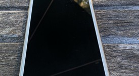 Good
													Apple iPhone 7 - Verizon, Gold, 256 GB, A1660, photo 1 of 14