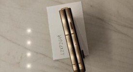 Mint
													Motorola Razr Ultra (2025) - Unlocked, PANTONE Mountain Trail, 512 GB, 16 GB, photo 4 of 12