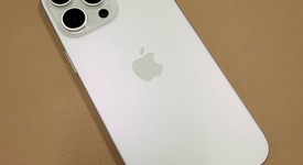 Mint
													Apple iPhone 16 Pro Max - Unlocked, White, 256 GB, A3084, photo 4 of 10