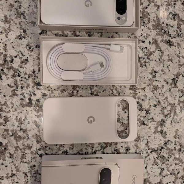 Google Pixel 9 Pro XL - Unlocked, 128 GB, Porcelain, 16 GB, GGX8B