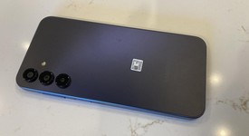 Mint
													Wisephone - Unlocked, photo 3 of 7