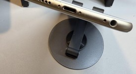 Good
													Apple iPhone 6 Plus - Unlocked, Gold, 64 GB, A1522, photo 4 of 8