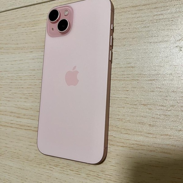 Apple iPhone 15 - Unlocked, 128 GB, Pink, A2846