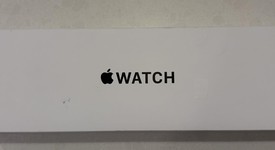 Mint
													Apple Watch SE 3rd Gen 44mm - Unlocked, Midnight, A3328 - Cellular, photo 2 of 11