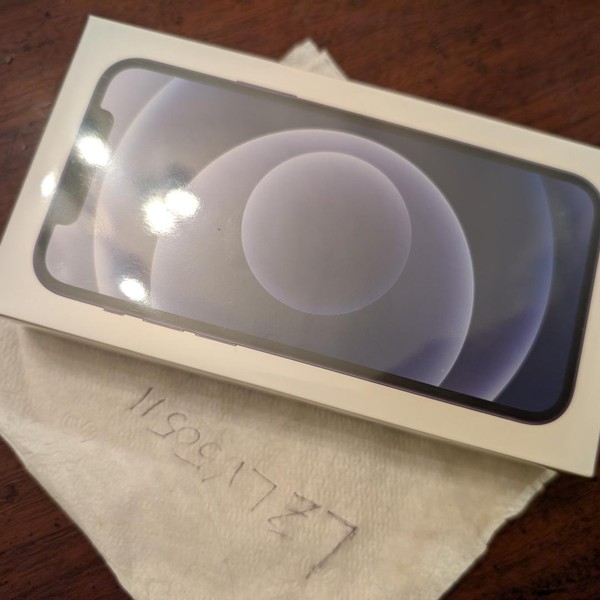 Apple iPhone 12 - Unlocked, 64 GB, Black, A2172