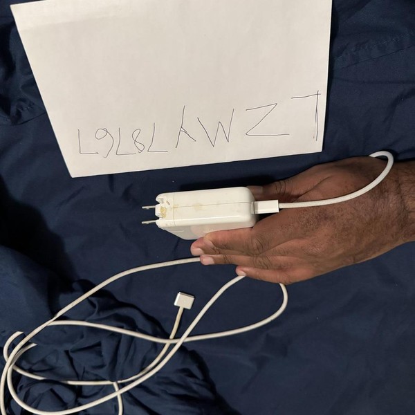 MacBook Pro 2021 - 14 inch - Apple M1 Pro 8-core, Silver, 2 TB, 32 GB