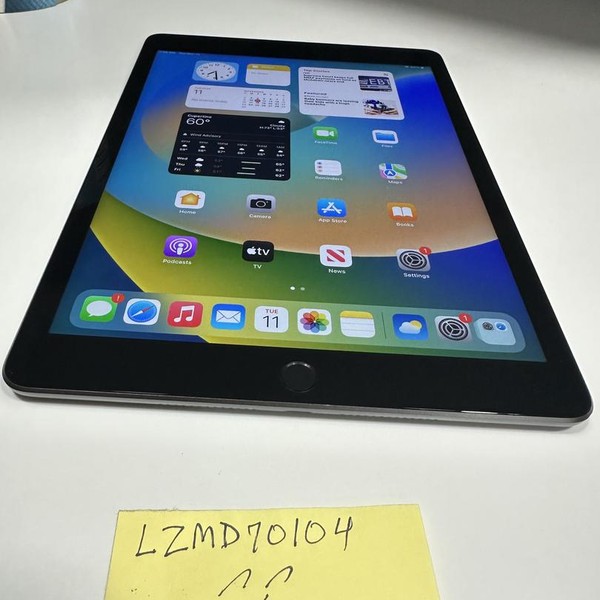 Apple iPad 9th Gen - Wi-Fi, 256 GB, Gray, A2602