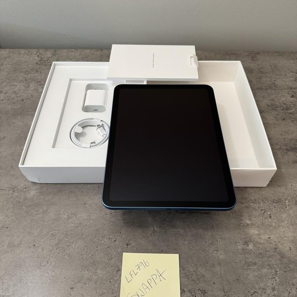 Apple iPad 10th Gen - Wi-Fi, 64 GB, Blue, A2696