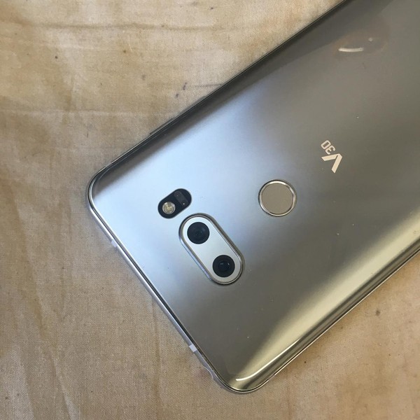 LG V30 - T-Mobile, 64 GB, Silver, H932U, Plus