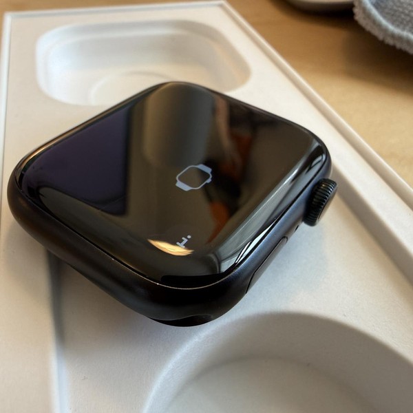 Apple Watch Series 8 45mm - Midnight, A2771 - GPS, Aluminum