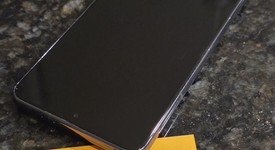 Good
													Samsung Galaxy S21 5G - Unlocked, Gray, 128 GB, 8 GB, SM-G991U1, photo 2 of 7