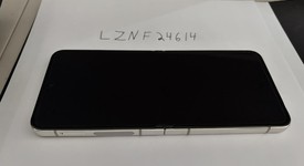 Good
													Samsung Galaxy Z Flip5 - Unlocked, Cream, 256 GB, 8 GB, SM-F731U1, photo 2 of 16