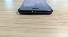 Good
													Apple iPhone SE 3rd Gen 2022 - T-Mobile, Midnight, 128 GB, A2595, photo 5 of 12