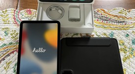 Mint
													Apple iPad Mini 6th Gen - Unlocked, Gray, 256 GB, A2568, photo 1 of 9