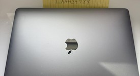 Good
													MacBook Air 2020 - 13" - Apple M1, Gray, 128 GB, 8 GB, photo 2 of 11
