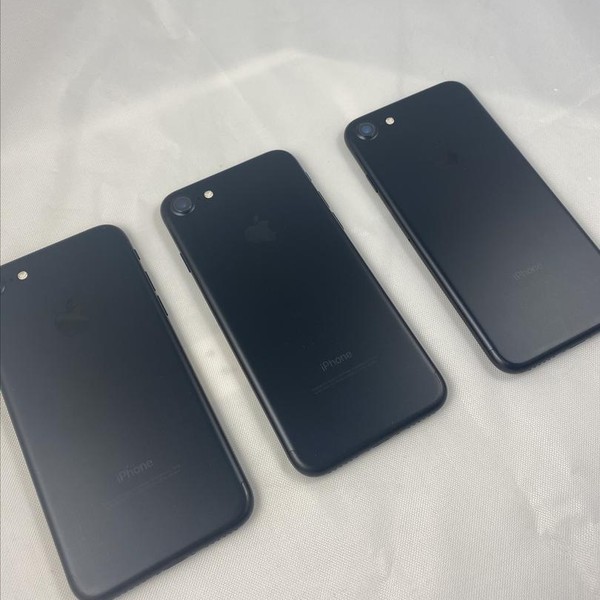Apple iPhone 7 - Unlocked, 32 GB, Black, A1778, GSM