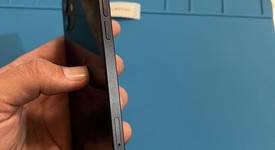 Mint
													Apple iPhone 12 - Unlocked, Black, 128 GB, A2172, photo 5 of 8