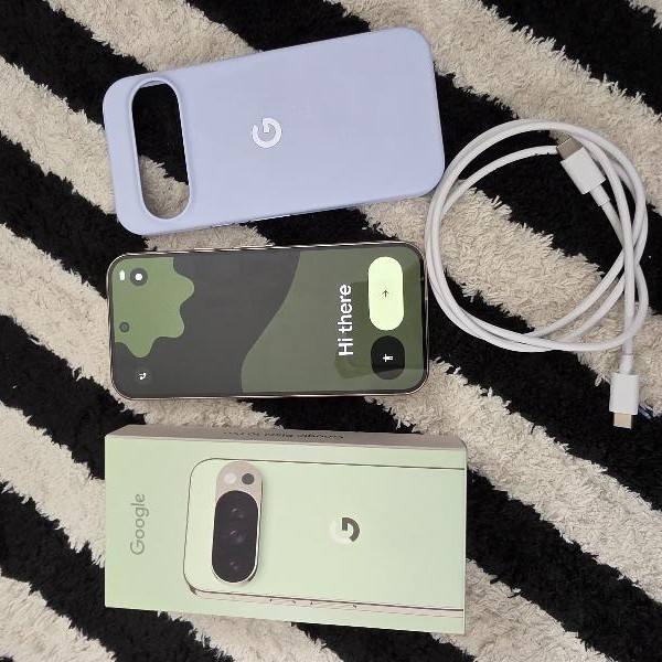 Google Pixel 10 Pro - Unlocked, 256 GB, Jade, G4QUR