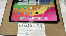Mint
													Apple iPad 10th Gen - Wi-Fi, Silver, 256 GB, A2696, photo 1 of 8