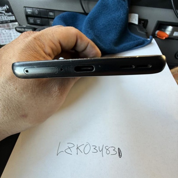 OnePlus 8 - Verizon, 128 GB, Black, 8 GB, IN2019, 5G UW