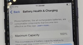 Mint
													Apple iPhone SE 3rd Gen 2022 - Unlocked, Midnight, 64 GB, A2595, photo 4 of 14