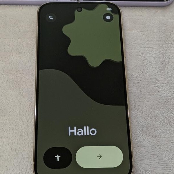 Google Pixel 10 Pro - Verizon, 256 GB, Jade, G4QUR