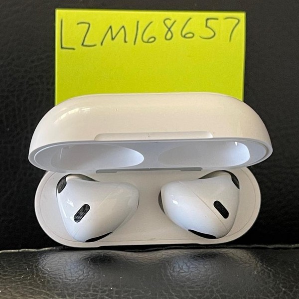 Apple AirPods 3rd Gen - Lightning Case
