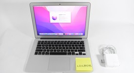 Fair
													MacBook Air 2017 - 13" - I5, Silver, 128 GB, 8 GB, photo 1 of 9