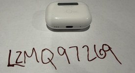 Used
													Apple AirPods Pro 2 - USB-C, photo 2 of 5