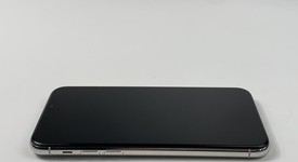 Good
													Apple iPhone 11 Pro - Unlocked, Silver, 64 GB, A2160, photo 4 of 4