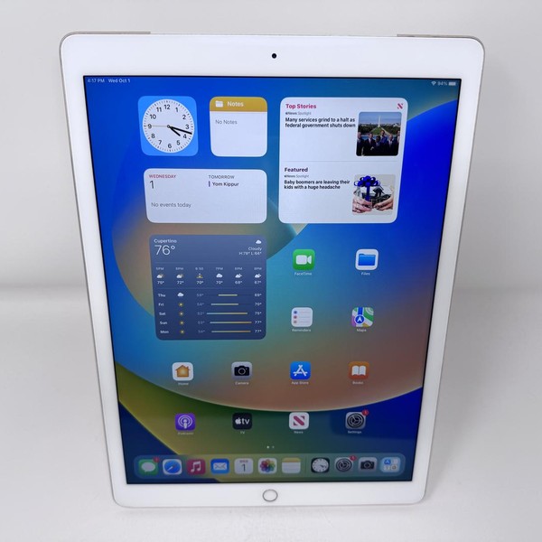 Apple iPad Pro 12.9 inch 1st Gen 2015 - Unlocked, 128 GB, Gold, A1652, 1st Gen 2015