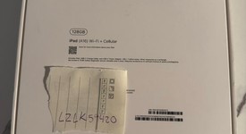 New
													Apple iPad 11th Gen - Unlocked, Silver, 128 GB, A3355, photo 1 of 2
