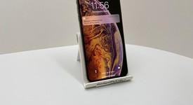 Good
													Apple iPhone Xs Max - Unlocked, Gold, 64 GB, A1921, photo 1 of 6