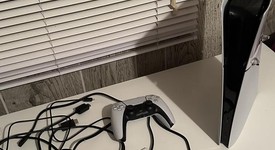 Good
													PlayStation 5 Slim Digital Edition (2023) - White, 1 TB, photo 1 of 13