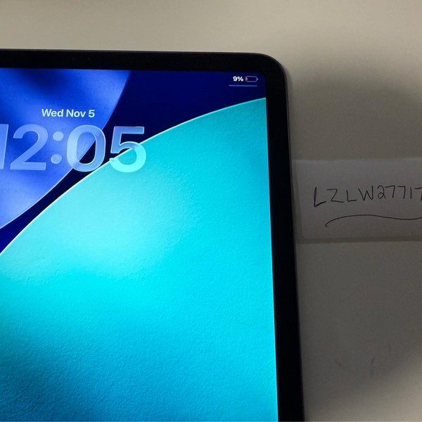 Apple iPad Pro 11 inch 2018 - Wi-Fi, 64 GB, Gray, A1980