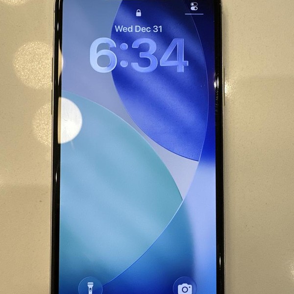 Apple iPhone 11 Pro - Unlocked, Silver, 256 GB, A2160