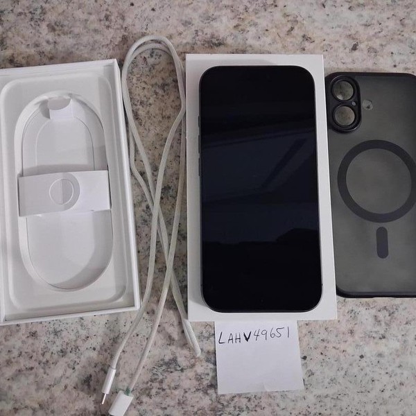 Apple iPhone 17 - Unlocked, 256 GB, Black, A3258