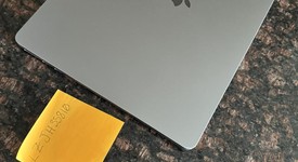 Mint
													MacBook Air 2022 - 13" - Apple M2, Gray, 256 GB, 8 GB, photo 1 of 8