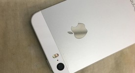 Good
													Apple iPhone SE 1st Gen 2016 - Unlocked, Silver, 16 GB, A1662, photo 3 of 7