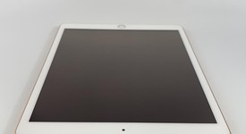 Good
													Apple iPad 7th Gen - Wi-Fi, Gold, 32 GB, A2197, photo 3 of 6