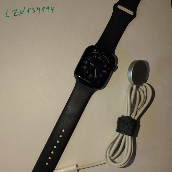 Apple Watch Series 8 45mm - Midnight, A2771 - GPS, Aluminum
