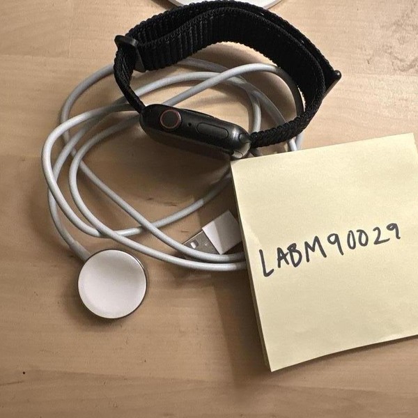 Apple Watch Series 7 41mm - Unlocked, Black, A2475 - Cellular, Titanium