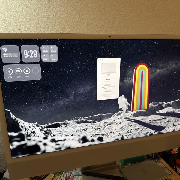 iMac 2021 24 inch - 256 GB, Silver, 8 GB, Apple M1