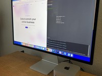 Apple Studio Display 2022