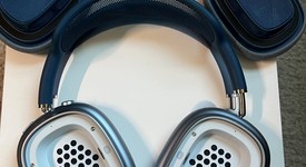 Used
													Apple AirPods Max - Sky Blue, photo 3 of 9