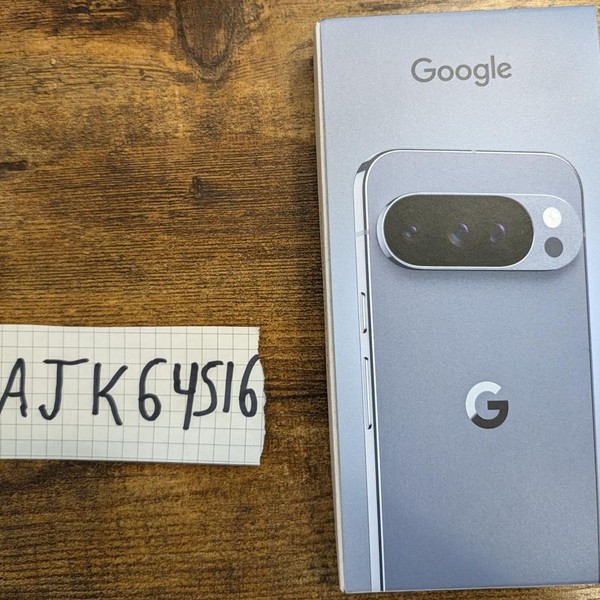 Google Pixel 10 Pro - Unlocked, 128 GB, Moonstone, G4QUR